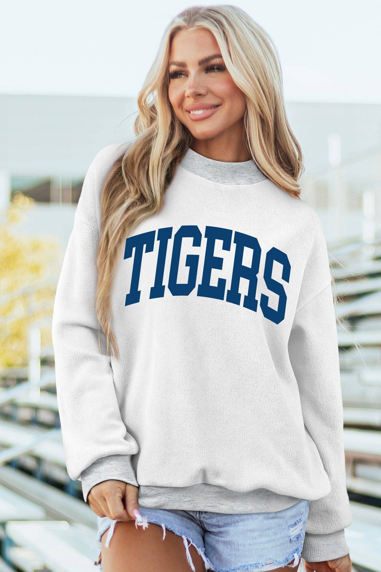 AU Tigers Reversible Game Day Mock Neck Sweatshirt: Light Grey / 65%Polyester+35%Cotton