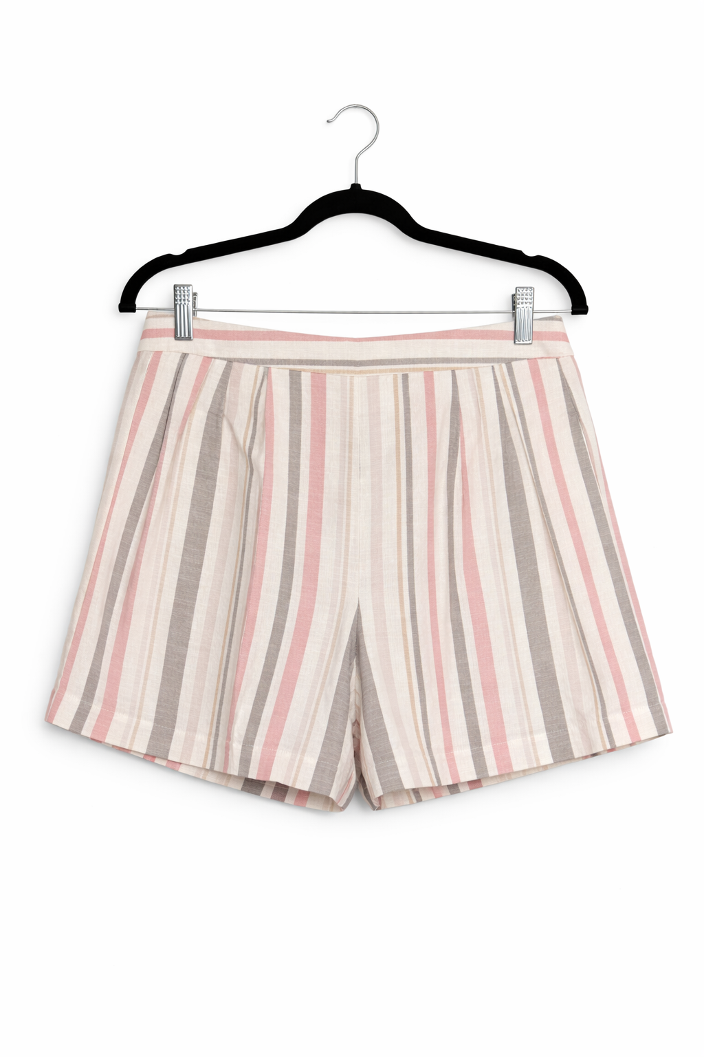 LUSH STRIPED SHORTS