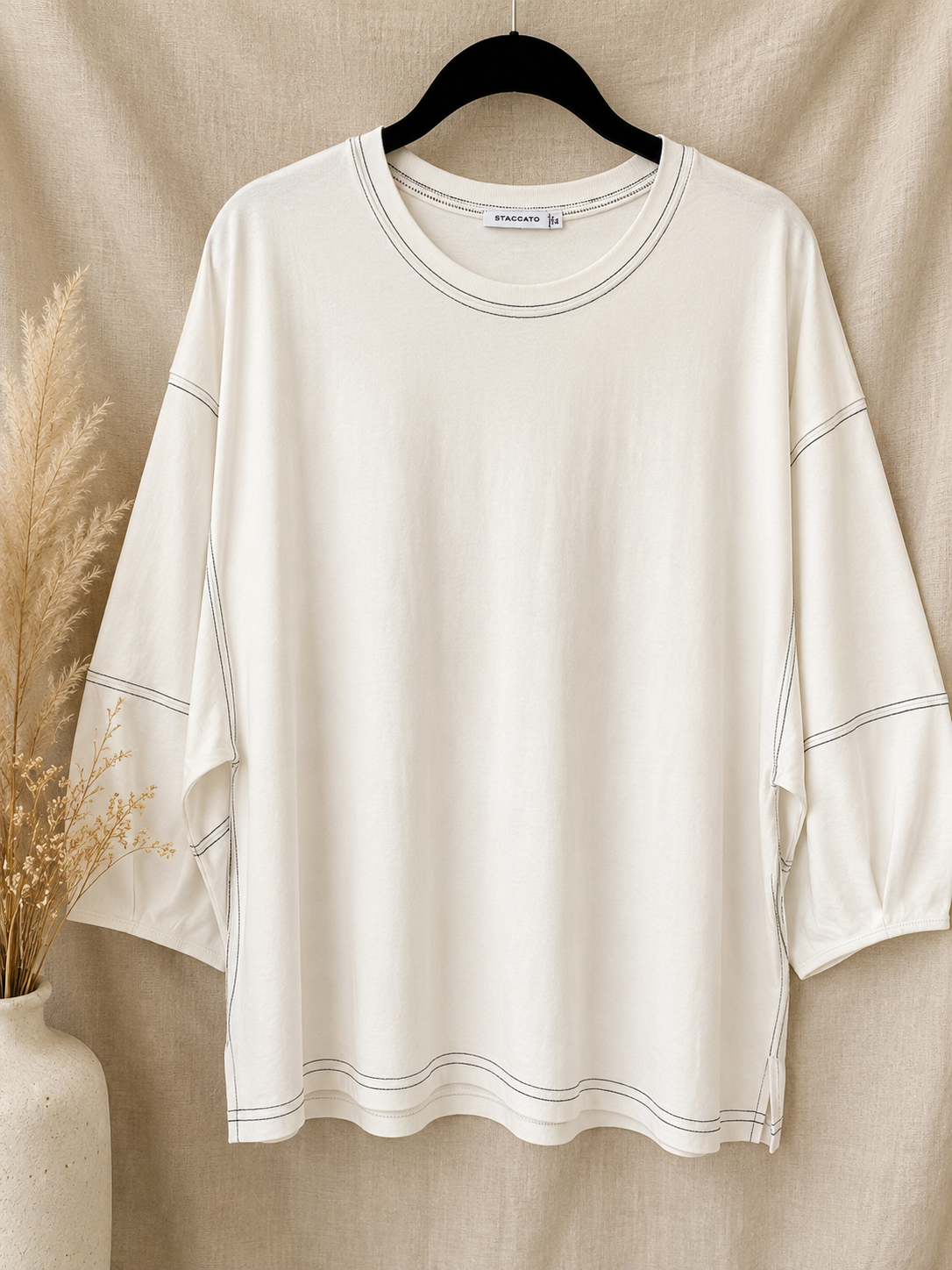 Simply Stitched Contrast Top – White