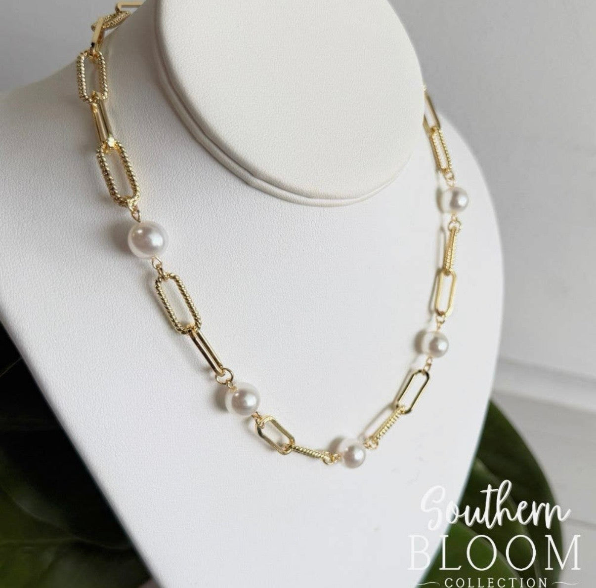Pearl Link Necklace